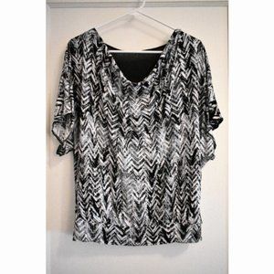 Express black white grey chevron mesh detail dolman sleeve relaxed v-neck top